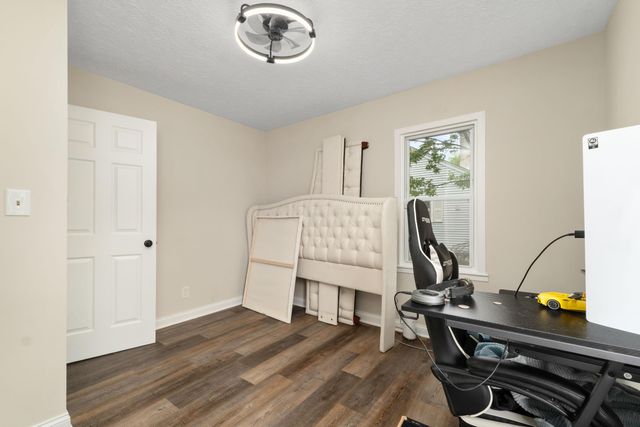 1816 Brentnell Avenue, Columbus, OH 43219