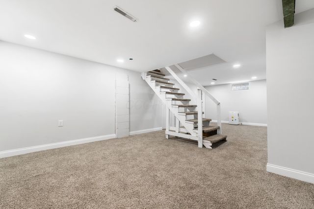 1816 Brentnell Avenue, Columbus, OH 43219
