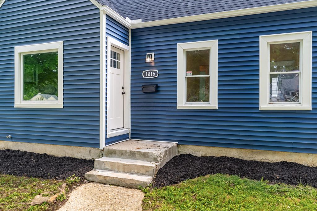1816 Brentnell Avenue, Columbus, OH 43219