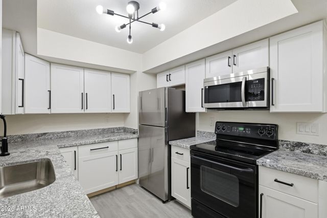 4444 E paraside village Parkway 251, Phoenix, AZ 85032