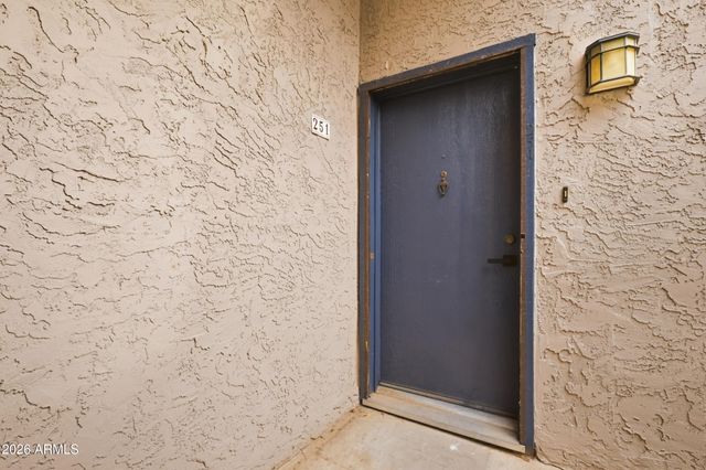 4444 E paraside village Parkway 251, Phoenix, AZ 85032