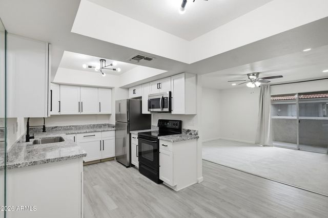 4444 E paraside village Parkway 251, Phoenix, AZ 85032