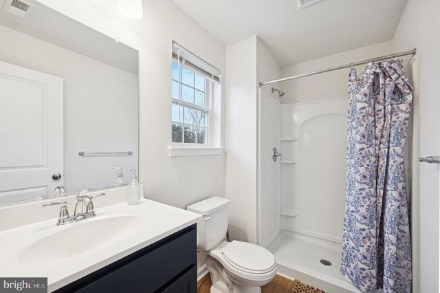 318 WALNUT AVE, Oaklyn, NJ 08107