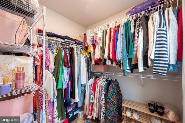 318 WALNUT AVE, Oaklyn, NJ 08107