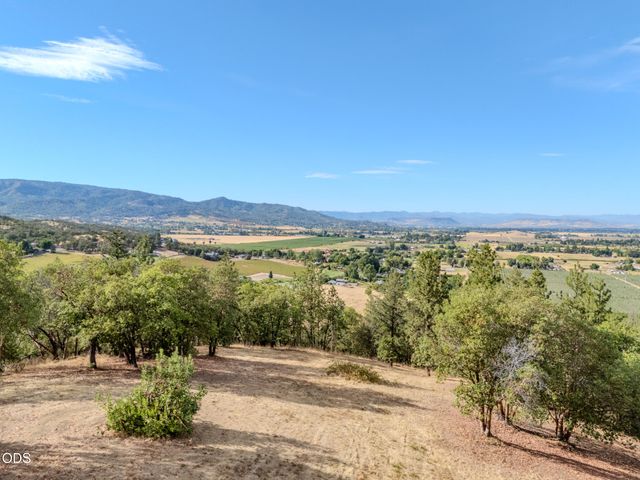 3551 S Stage Road Lot 2, Medford, OR 97501
