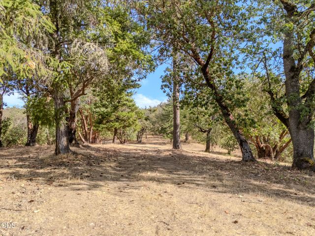 3551 S Stage Road Lot 2, Medford, OR 97501