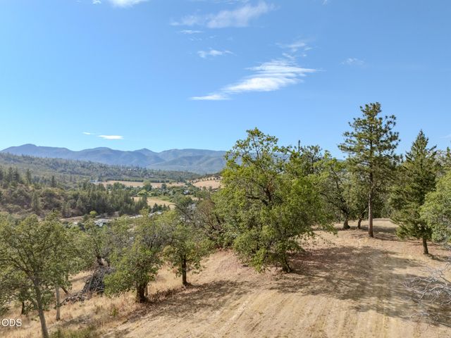 3551 S Stage Road Lot 2, Medford, OR 97501
