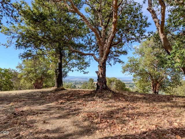 3551 S Stage Road Lot 2, Medford, OR 97501