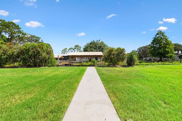 12107 EAGLE POINT COURT, Leesburg, FL 34788