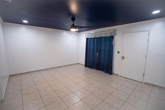 526 DORSET CIRCLE, South Daytona, FL 32119