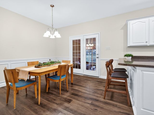 1498 Lindsey Ln, Chapel Hill, TN 37034