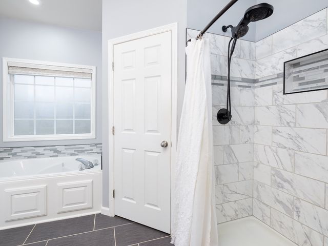 1498 Lindsey Ln, Chapel Hill, TN 37034