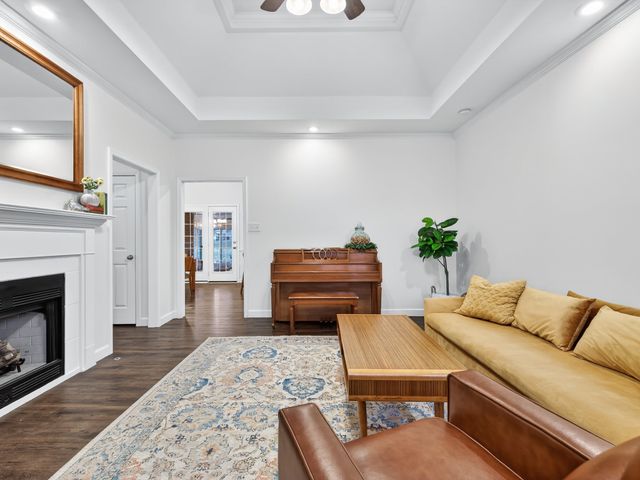 1498 Lindsey Ln, Chapel Hill, TN 37034