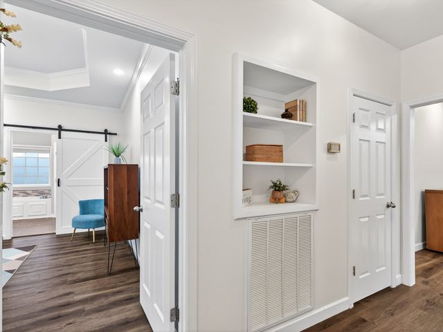 1498 Lindsey Ln, Chapel Hill, TN 37034