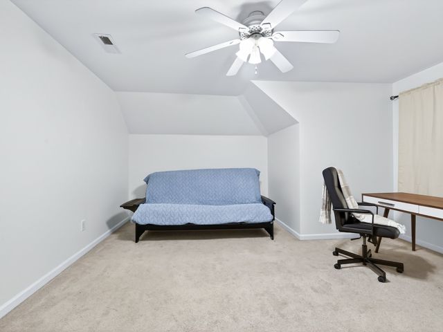 1498 Lindsey Ln, Chapel Hill, TN 37034