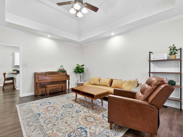 1498 Lindsey Ln, Chapel Hill, TN 37034