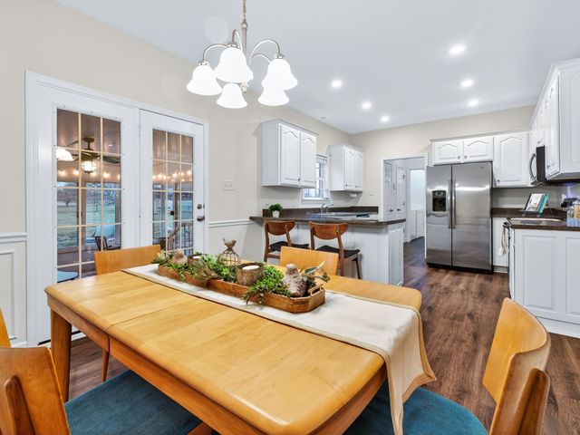 1498 Lindsey Ln, Chapel Hill, TN 37034