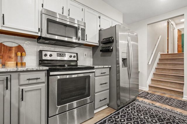 3432 Society Hill Court, Columbus, OH 43219