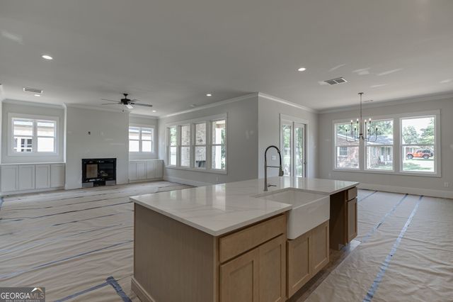 9 Stonehedge Drive, Buford, GA 30518