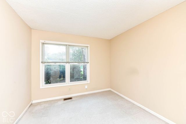 8823 Wintergreen Way, Indianapolis, IN 46256