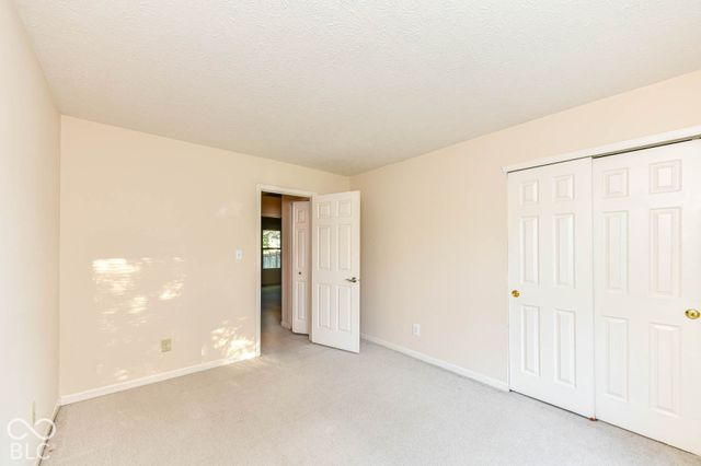 8823 Wintergreen Way, Indianapolis, IN 46256