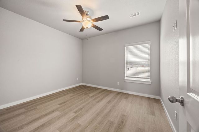 2602 SW Convent Street 1, Bentonville, AR 72713