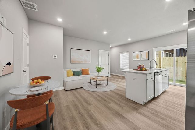 2602 SW Convent Street 1, Bentonville, AR 72713