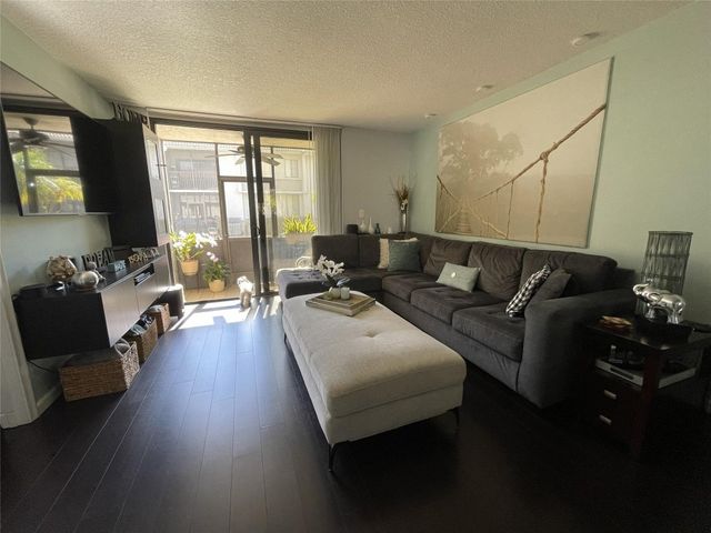 9505 SW 1st Court 9505, Coral Springs, FL 33071