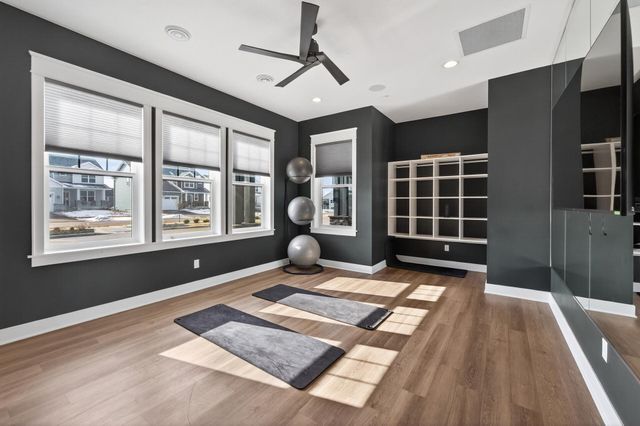 2174 Bay Drive, Lino Lakes, MN 55038