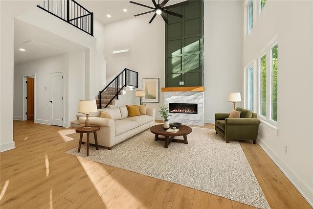 634 S Happy Hollow Road, Fayetteville, AR 72701