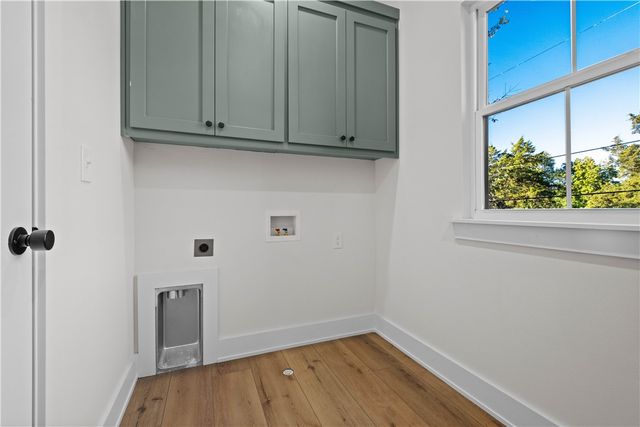 634 S Happy Hollow Road, Fayetteville, AR 72701