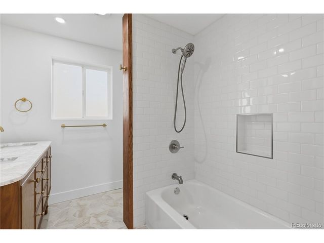 2115 Upham St, Lakewood, CO 80214