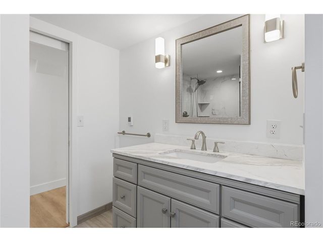 2115 Upham St, Lakewood, CO 80214