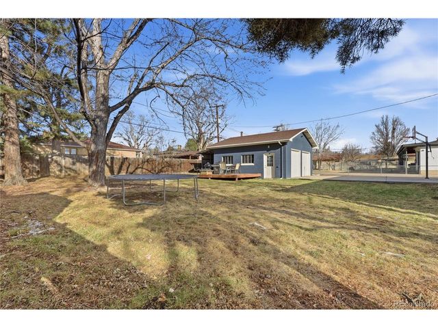 2115 Upham St, Lakewood, CO 80214