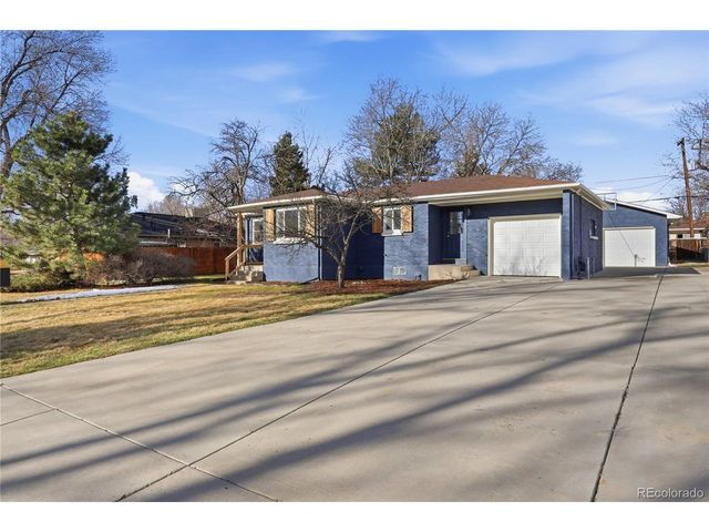 2115 Upham St, Lakewood, CO 80214