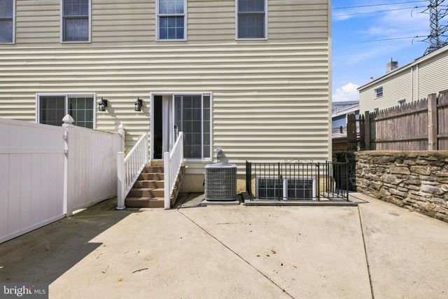 4163-4165 CRESSON ST, Philadelphia, PA 19127