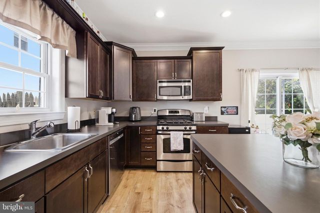 4163-4165 CRESSON ST, Philadelphia, PA 19127