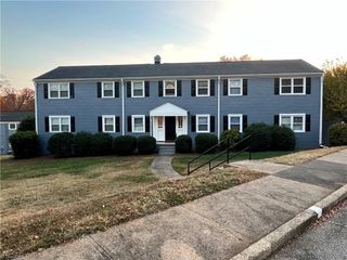 2506 Miller Park Circle D, Winston-salem, NC 27103