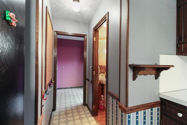 852 Karen Court, Westerville, OH 43081