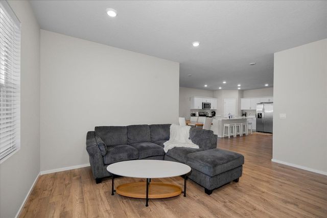 8018 S AVERY Rd, Cheney, WA 99004