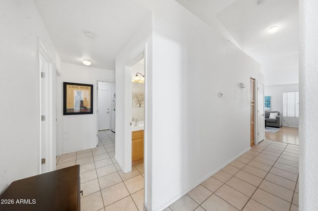 6751 W MONONA Drive, Glendale, AZ 85308