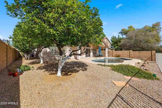 6751 W MONONA Drive, Glendale, AZ 85308