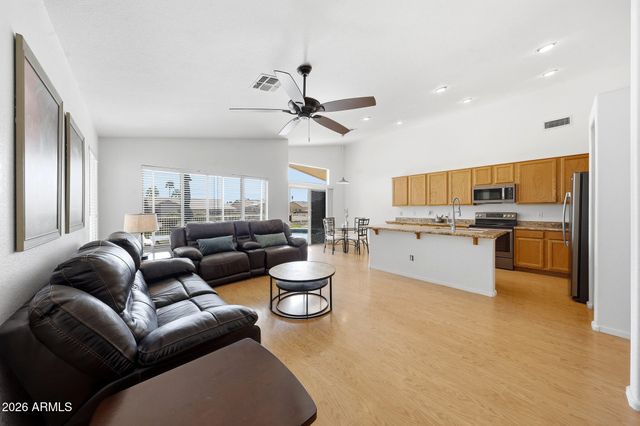 6751 W MONONA Drive, Glendale, AZ 85308