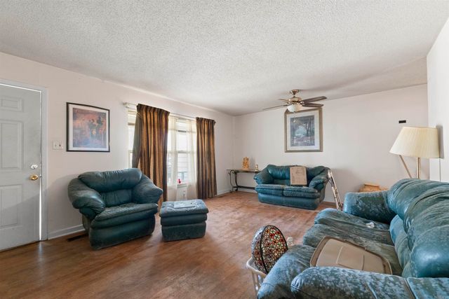 1705 School Drive, Jacksonville, AR 72076