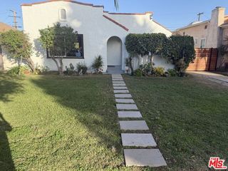 4324 2nd Avenue, Los Angeles, CA 90008