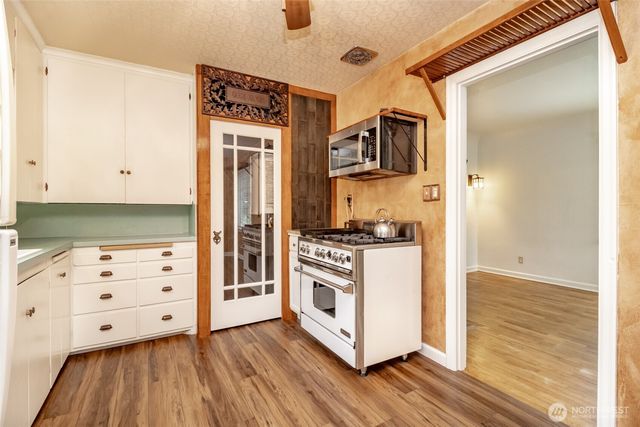 6711 100th Street SW, Lakewood, WA 98499