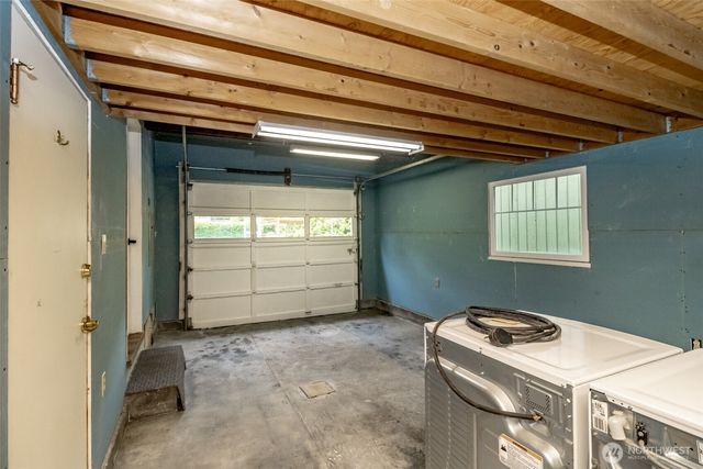 6711 100th Street SW, Lakewood, WA 98499