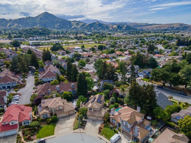 17115 Rosemary Circle, Morgan Hill, CA 95037