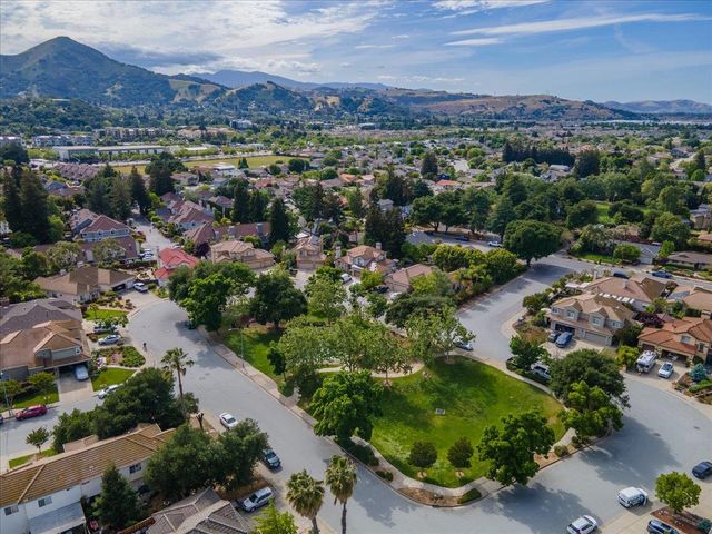 17115 Rosemary Circle, Morgan Hill, CA 95037