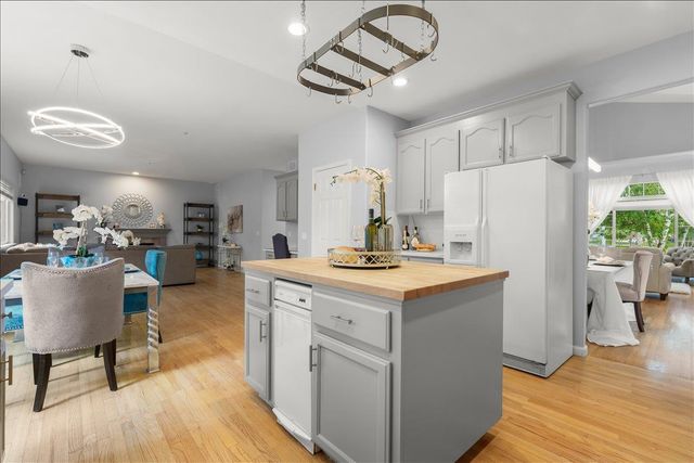 17115 Rosemary Circle, Morgan Hill, CA 95037
